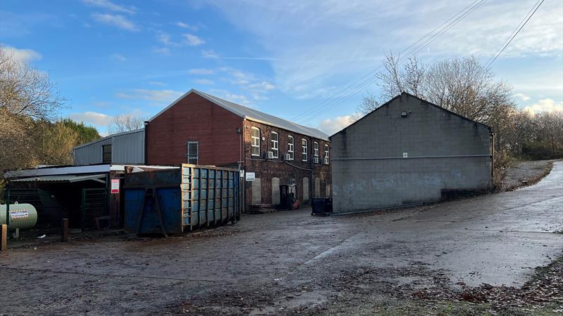 Warehouse With Offices & Lab Space