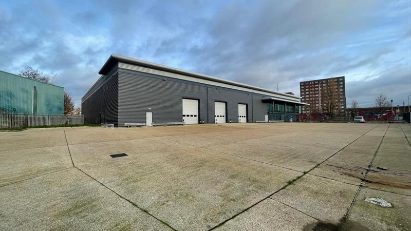 Refurbished Warehouse With Secure Yard