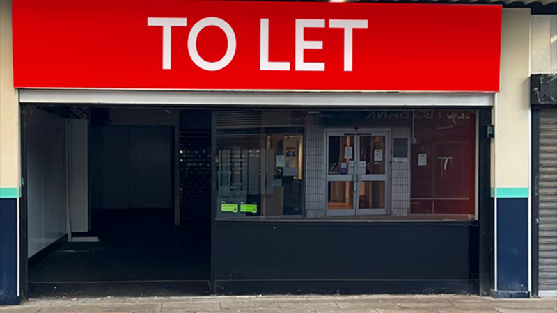 Retail Unit to Let in Birmingham