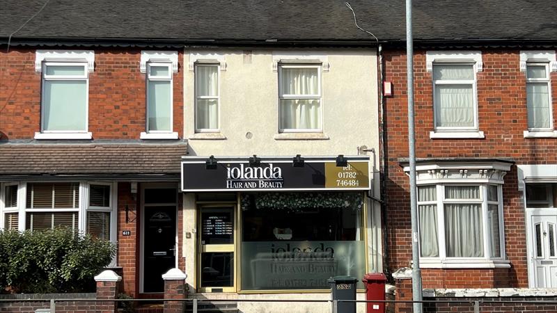 Former Hair Salon With 1 Bed Flat