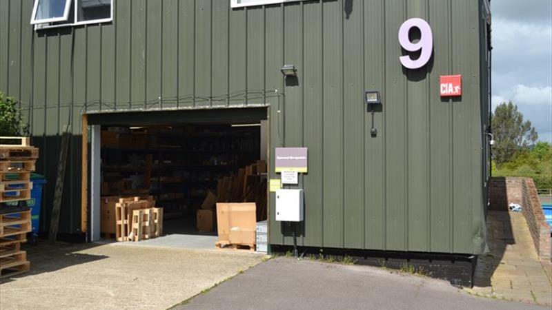 Business/Warehouse Unit on Business Park