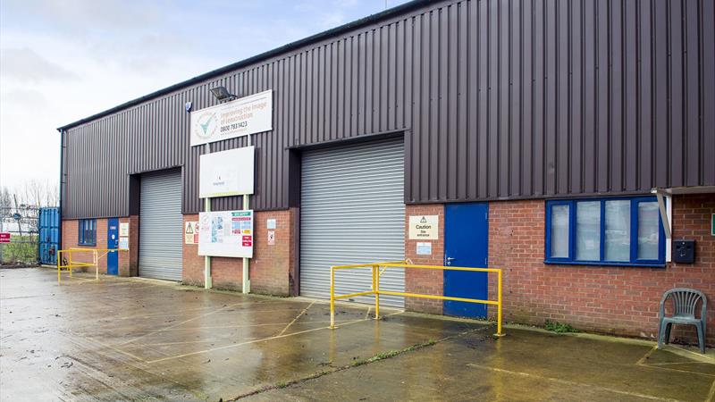 Commercial Units / Workshops / Storage