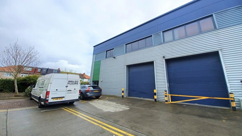 End Terraced Industrial Unit