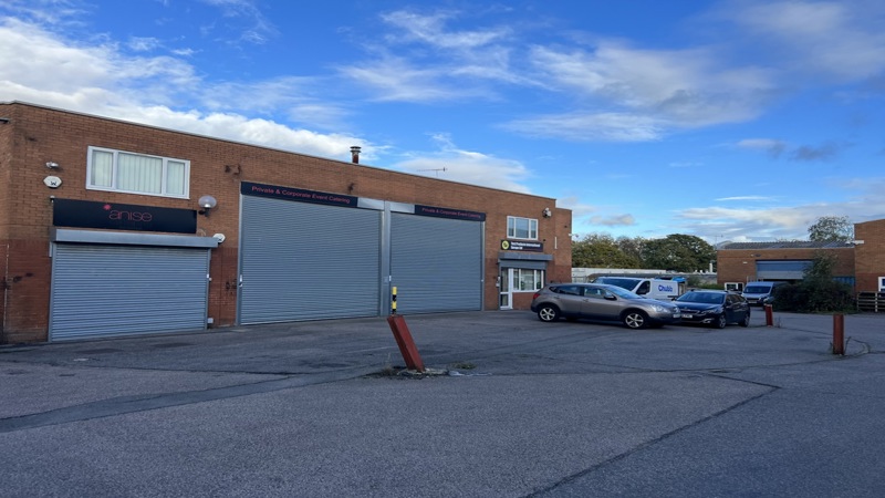 Industrial / Warehouse Unit To Let