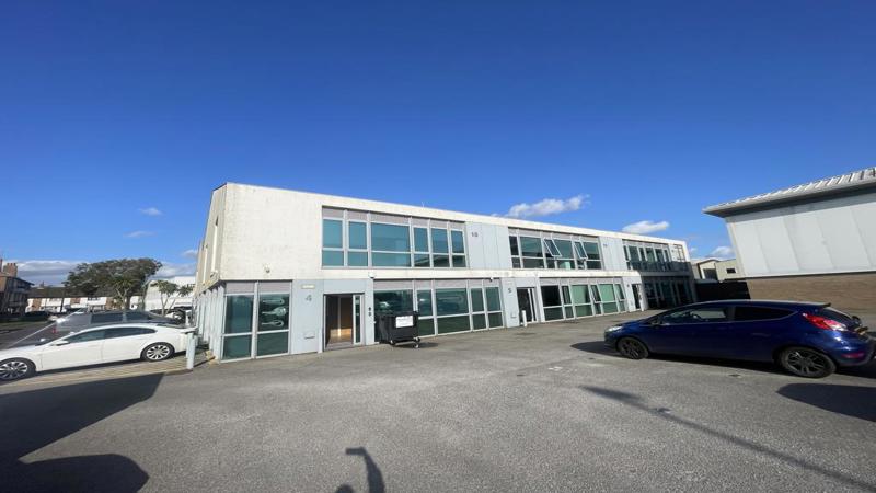 Office / Warehouse To Let 