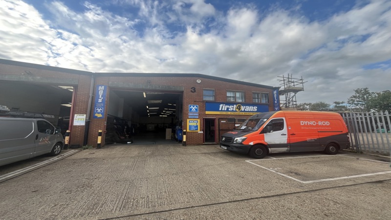 Industrial / Warehouse Unit To Let