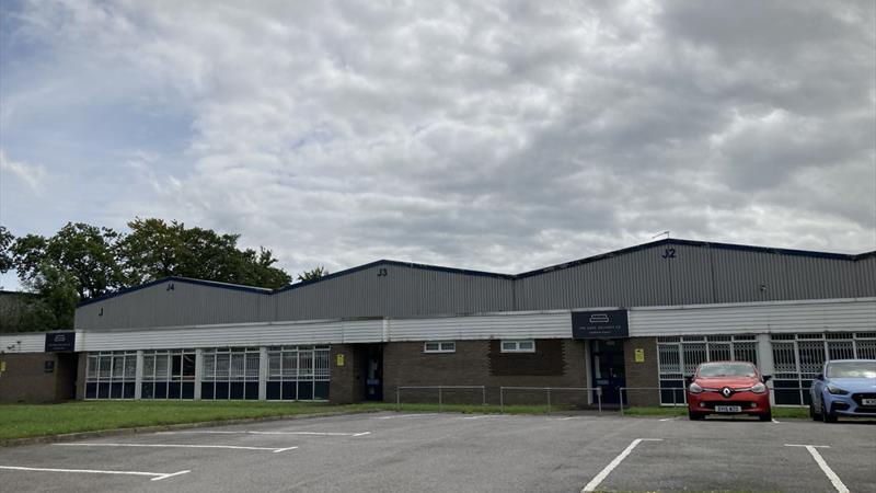 Terraced Industrial Units With Secure Yard