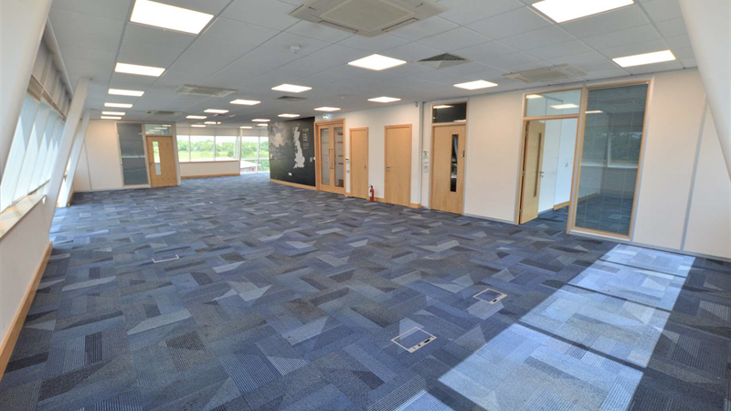 2nd Floor Office To Let in Harrogate