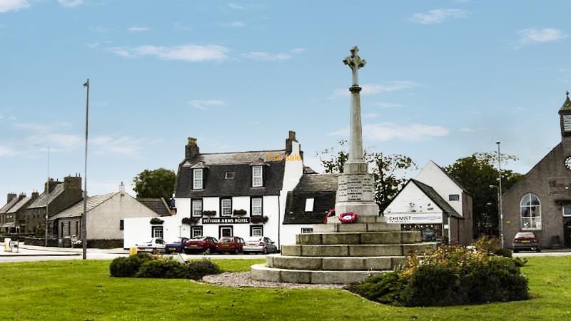 Pitfour Arms Hotel with Public Bar