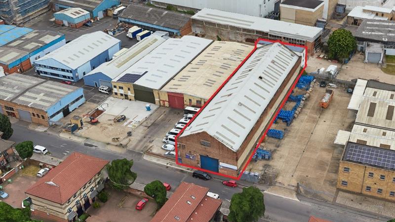 Warehouse With Office Accommodation