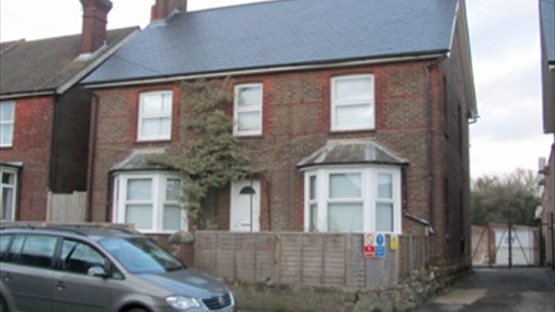 Ground Floor Offices With Rear Yard & Stores