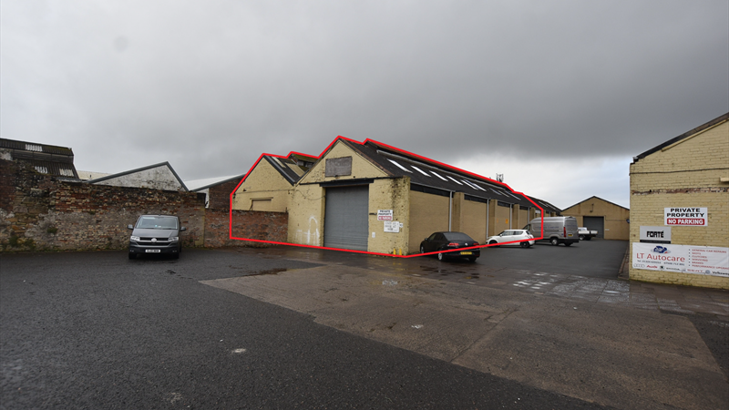 Warehouse/Workshop To Let in Falkirk