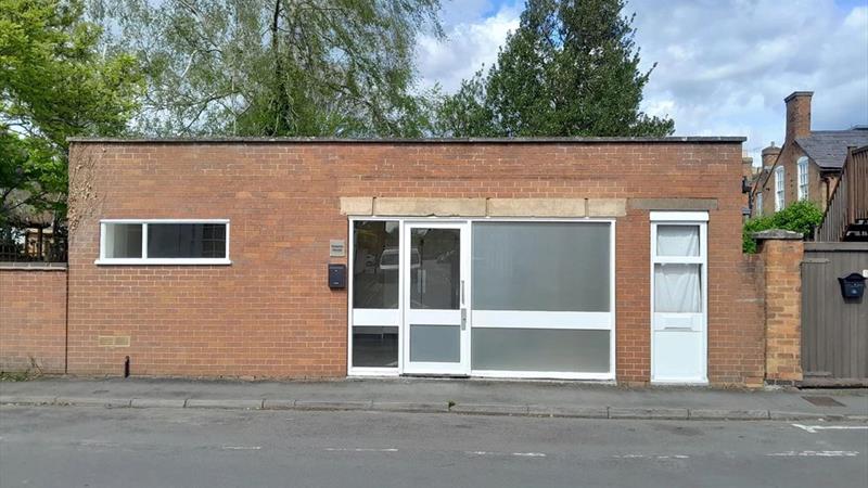 Commercial Premises To Let in Stratford Upon Avon