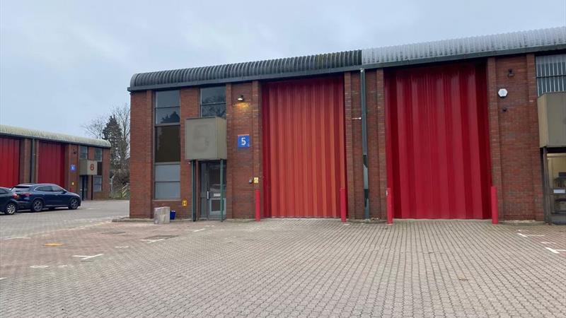 Industrial Unit With Allocated Parking