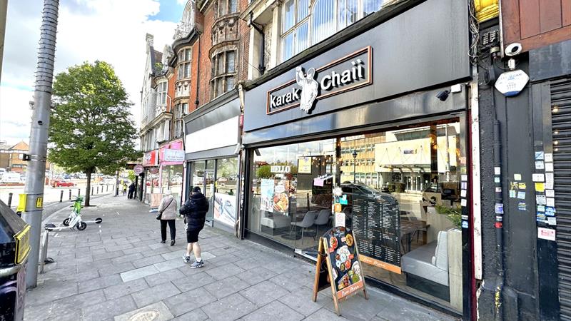 Refurbished Class E Retail Unit To Let in Acton