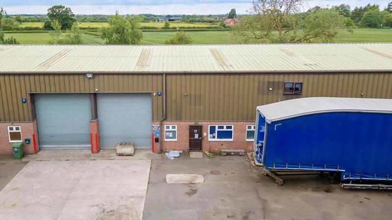 Industrial / Warehouse Unit To Let in Long Marston