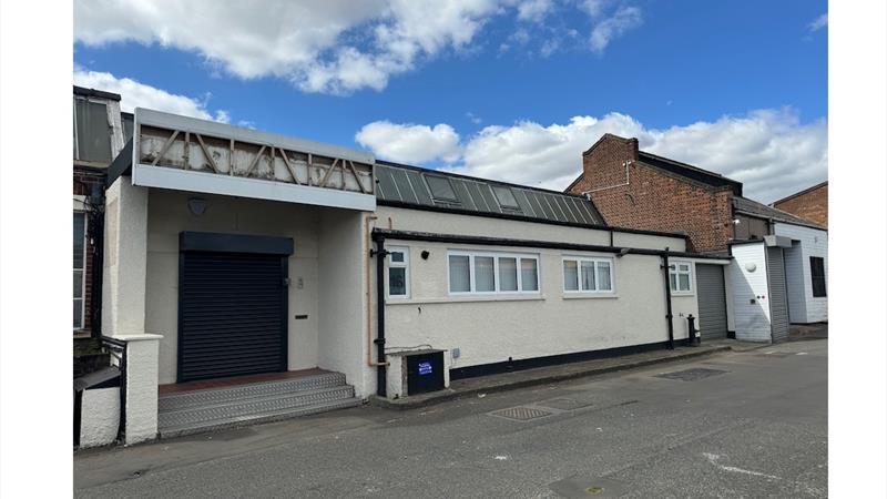 Light Industrial / Storage Unit with Loading Bay