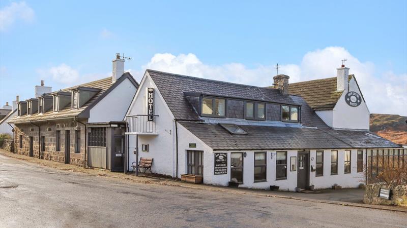 Ben Loyal Hotel & Self-Catering Complex