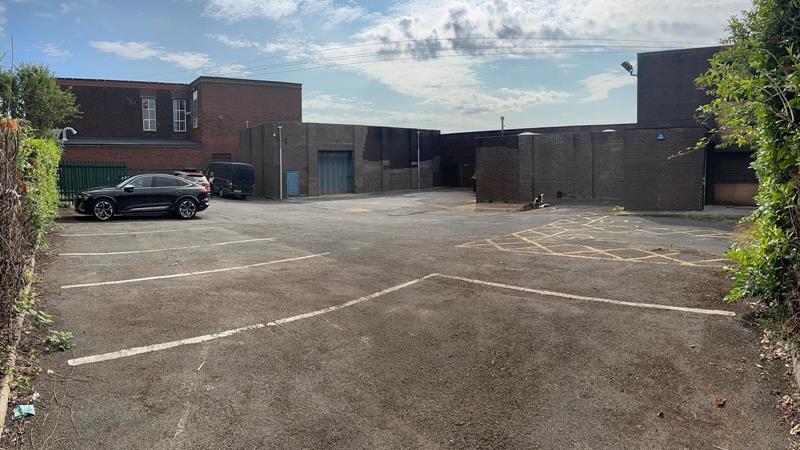 Detached Warehouse with Offices