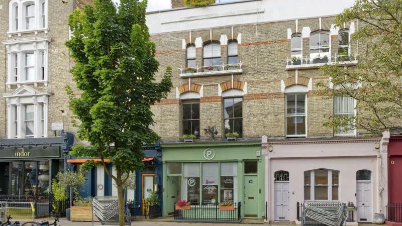 Shop For Sale in Notting Hill