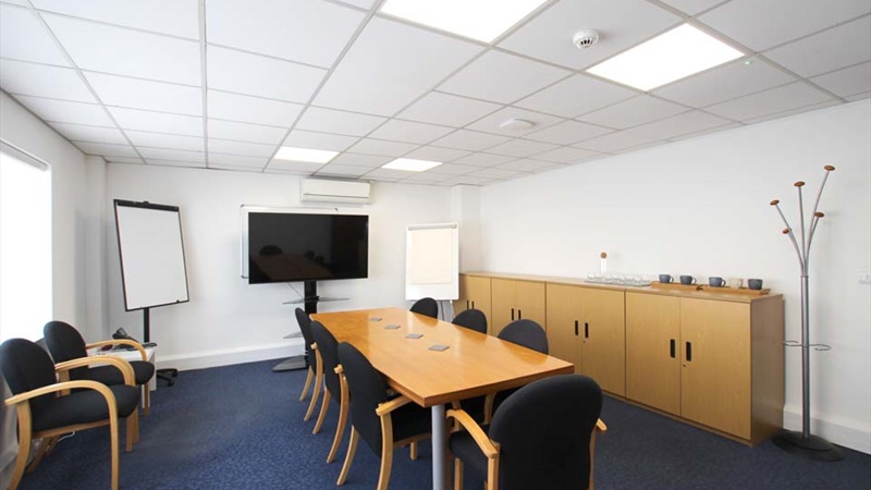 First Floor Office Space to Let