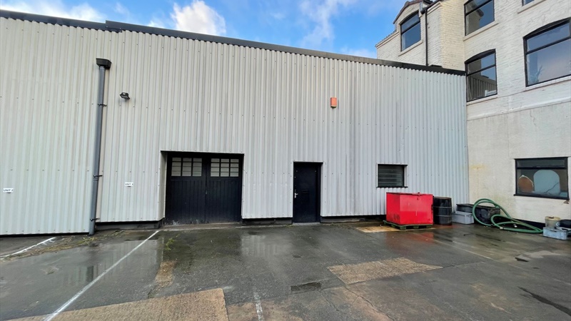 Unit 3, Hallfield Works