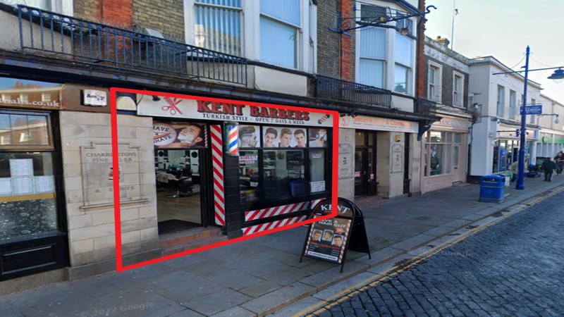 FOR SALE LONG LEASEHOLD RETAIL INVESTMENT