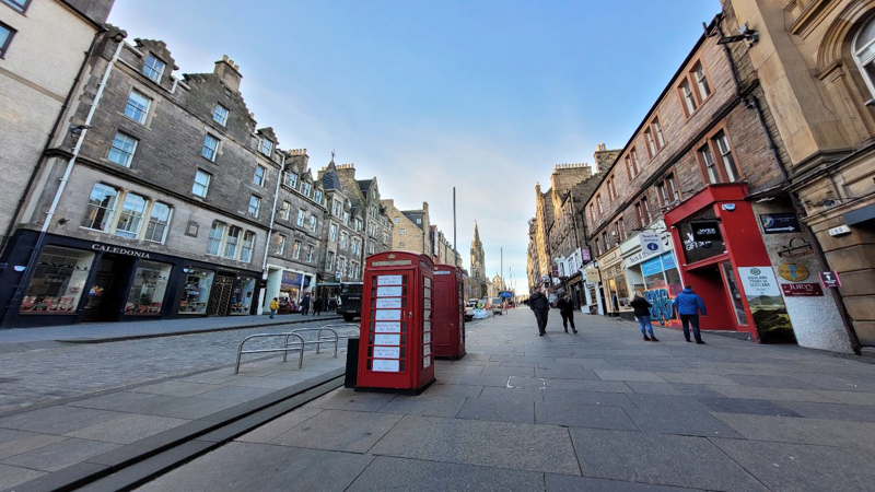 Telephone Box / Kiosk