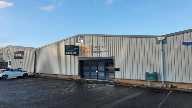 Trade Counter / Warehouse Premises in Falkirk To Let