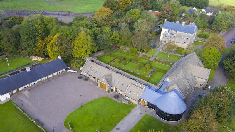 LLancaiach Fawr Manor