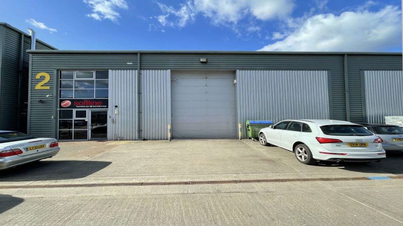 Industrial / Warehouse Unit with Forecourt