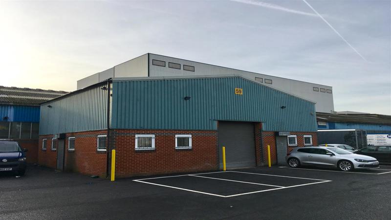 Warehouse In Prime Location