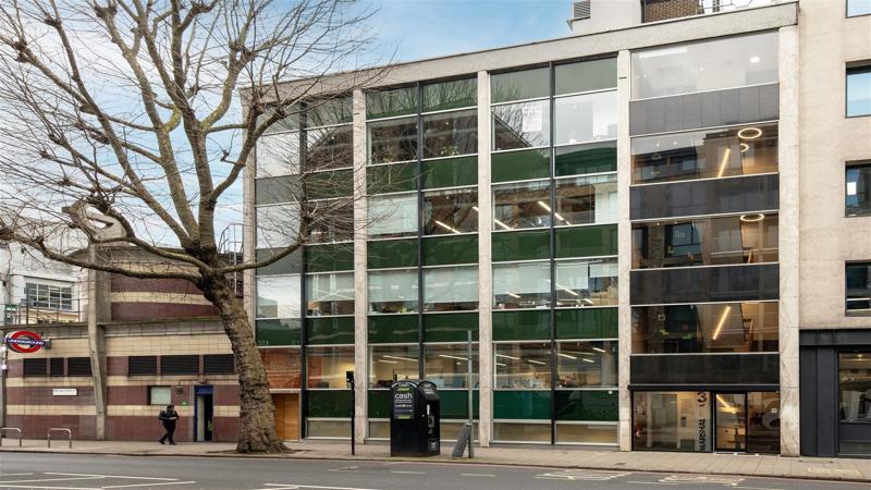 Office To Let Located on Lower Ground Floor