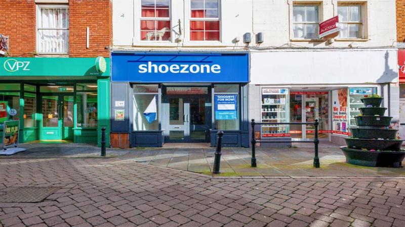 Retail Unit To Let