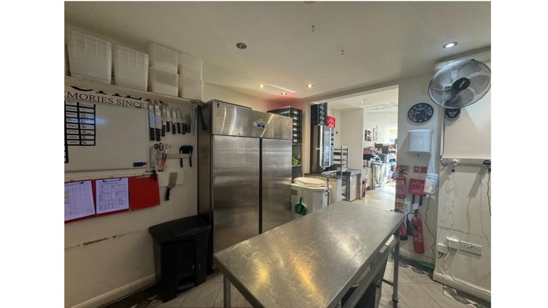 Food Shop / Sandwich Bar Business For Sale