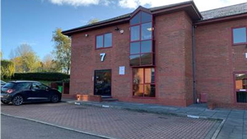 office building to let West Yorkshire