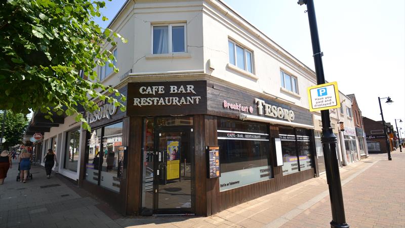 shop to let Eastleigh