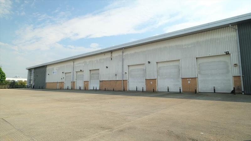 warehouse to let London