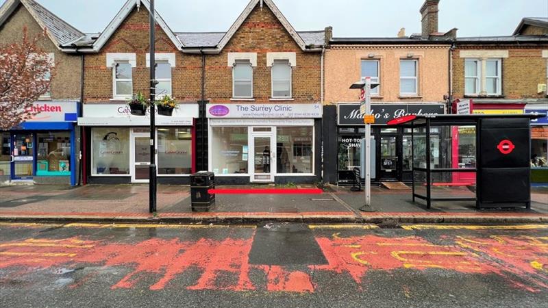 shop to let Wallington