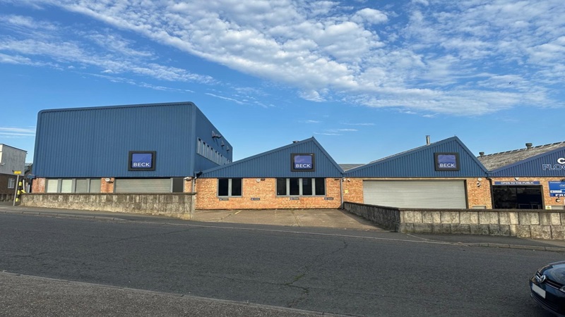 Warehouse / Office To Let / For Sale 