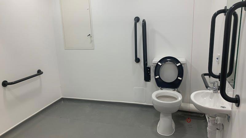 General WC