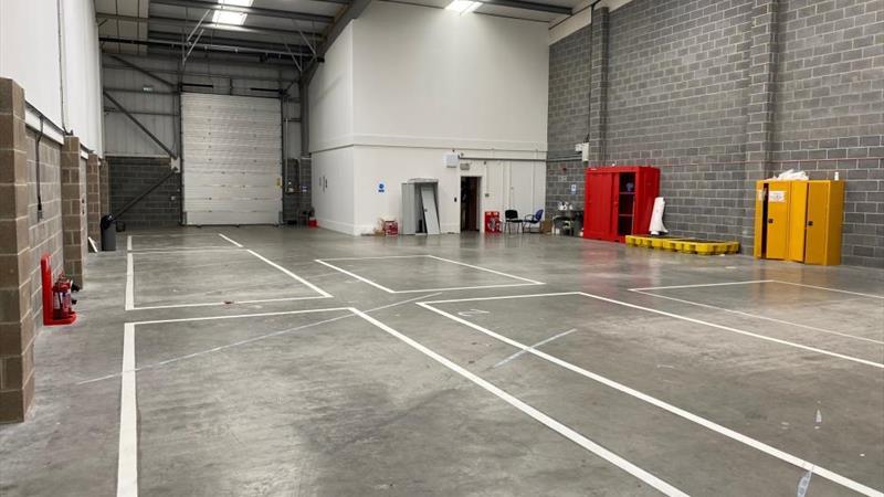 Unit 5A, IO Centre, Cabot Park - Internal Warehouse 2