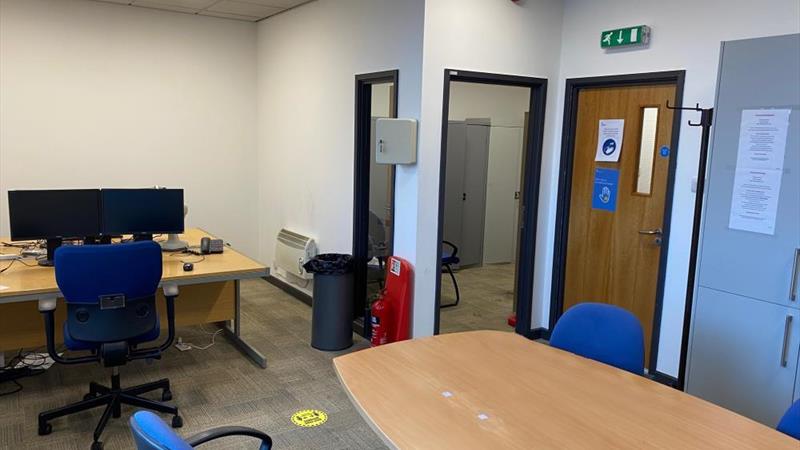 Unit 5A, IO Centre, Cabot Park - Internal Office Space