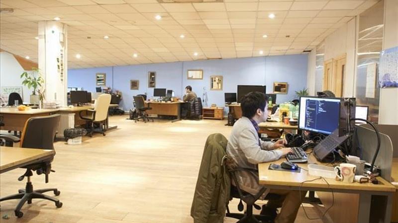 SERVICED OFFICE AND COWORKING