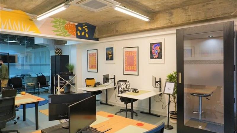 COWORKING ACCOMMODATION