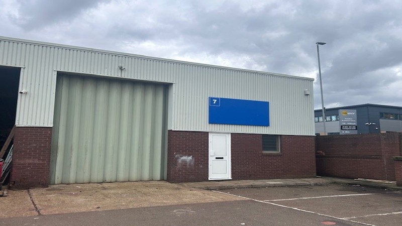 Industrial / Warehouse Unit To Let