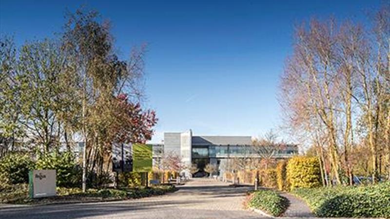 bracknell atrium regus1.jpg