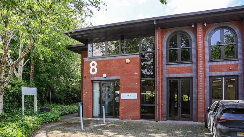 8 Godalming Business Centre