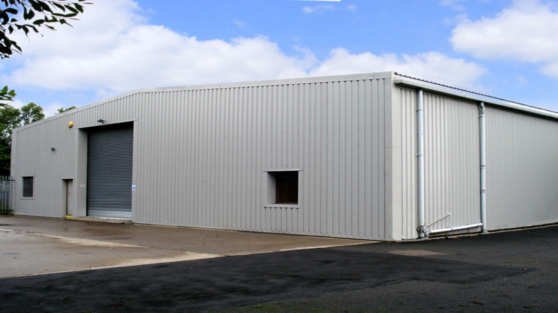 Warehouse With Secure Yard