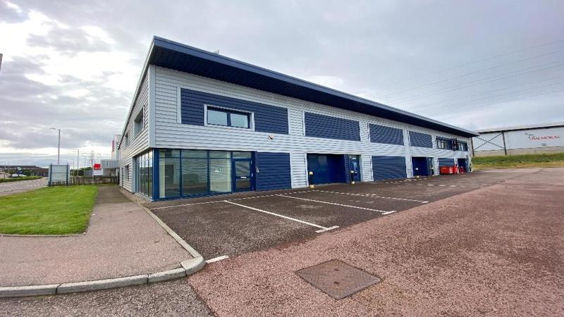 Warehouse With Offices To Let / May Sell 